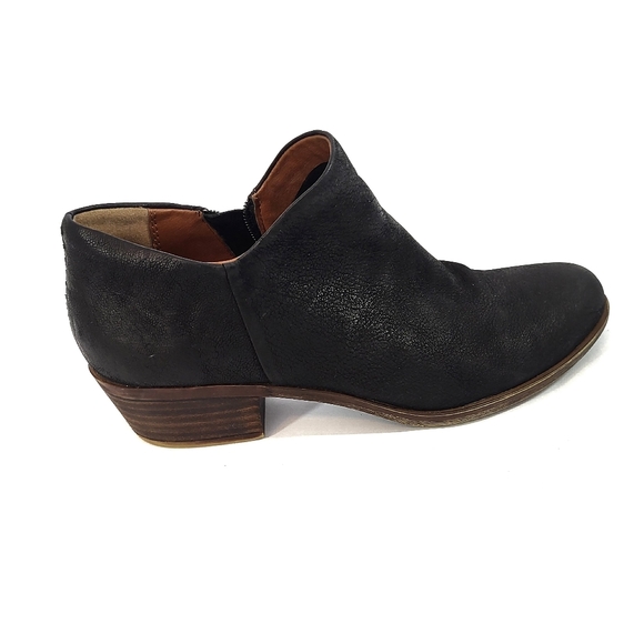 Lucky Brand Shoes - Lucky brand textured bootie